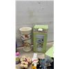 Image 5 : Easter Bunny Cream and Sugar Set, Ceramic Decorative Collection with Plate, Eggs, and More