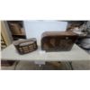 Image 1 : Two Vintage Wood Tube Radios: Viking and RCA