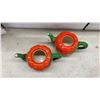 Image 4 : Vintage Tomato-Shaped Red Ceramic Tea Set with Teapots, Cups, Shakers, Creamer, and More
