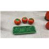 Image 6 : Vintage Tomato-Shaped Red Ceramic Tea Set with Teapots, Cups, Shakers, Creamer, and More
