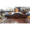 Image 3 : Antique Late Victorian Quartersawn Oak Sideboard with Carved Shell and Foliate Backboard