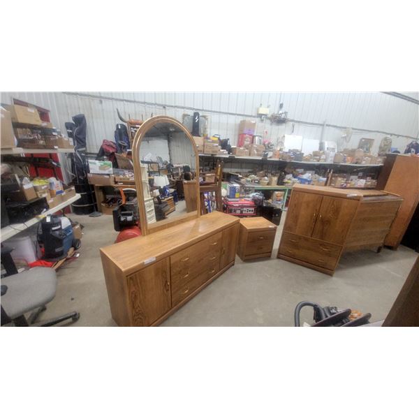 Modern Oak Style 3pc Bedroom Set Dresser 45 x 35 x 16" Nite Stand 21 x 16 x 20" Dresser