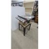 Image 4 : Durex Lux 10" Table Saw with Extension Wings on Metal Stand