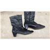 Image 2 : Two Pairs of Black Leather Women's Mid-Calf Boots with Block Heels and Side Zippers, Sz 9.5