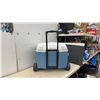 Image 3 : Igloo MaxCold Premium 58L (62 Quart) Wheeled Cooler with Ultratherm Insulated Lid