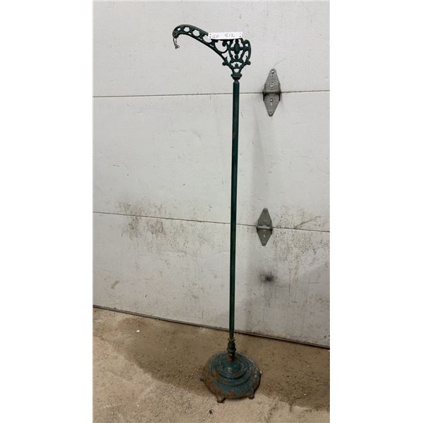 Antique Cast Iron Ornate Scrollwork Plant, Lantern, or Bird Feeder Stand With Decorative Base
