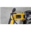 Image 5 : DeWalt DWD210G 1/2" Variable Speed Reversible 10 Amp Mid-Handle Drill and Rotary Tool Kit
