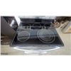 Image 3 : Samsung Stainless Steel Freestanding Electric Range with 5-Element Smoothtop and Warming Center