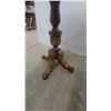 Image 4 : Vintage Round Wooden Pedestal Accent Table with Figured Veneer Top and Carved Fluted Column Hgt.
