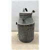 Image 7 : Antique Galvanized Steel Shotgun Cream Can and Milk Can with Bail Handle, Early 20th Century