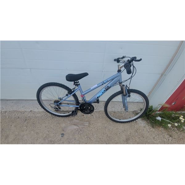 Iron Horse Outlaw 2.4 Youth Mountain Bike, 24" Wheels, Front Suspension, Shimano Derailleur 25"