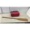 Image 1 : Wedco Red Portable Marine Gasoline Fuel Tank and Wooden Boat Paddle