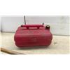 Image 4 : Wedco Red Portable Marine Gasoline Fuel Tank and Wooden Boat Paddle