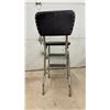 Image 2 : Vintage Chrome & Black Vinyl Kitchen Step Stool Chair w/ 2 Steps