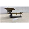 Image 1 : Fairbanks Countertop Scale with Brass Pan & Sliding Weight, KB 865