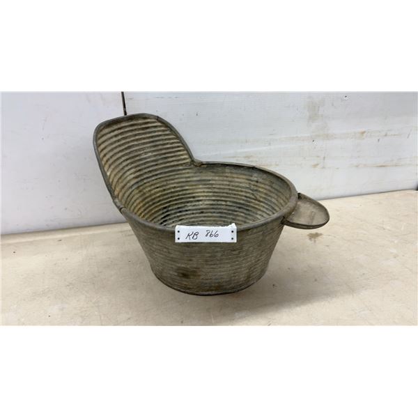 Vintage Rub-A-Tub Prov. Pat. No. 25762 Galvanized Metal Wash Tub with Soap Holder