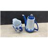 Image 3 : Blue & White Porcelain Lot: Vase, Jar, Mug, Creamer, Teapot, 2 Shakers, Dish, Bowl, & More