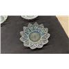 Image 10 : Pink Depression Glass & Carnival Glass Lot: Oval Platter, 5 Bowls, 4 Plates, 2 Compotes, & More