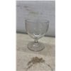 Image 7 : Pink Depression Glass & Carnival Glass Lot: Oval Platter, 5 Bowls, 4 Plates, 2 Compotes, & More