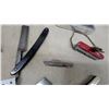 Image 3 : Straight Razor, Victorinox Swiss Army Knife, Gulf, Pocket Knife and More