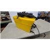 Image 2 : Deca Decastar 135E 115V MIG Welder, 2000