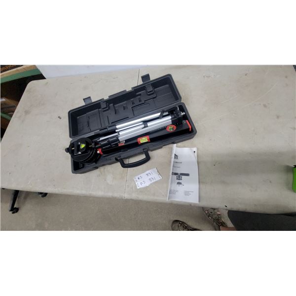 Jobmate Laser Level with Adjustable Tripod, Model 77-4537-6, in Hard Plastic Case