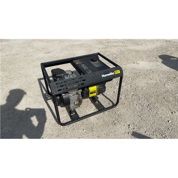 Homelite LR4400 8 HP 4400 Watts Generator, Not Tested