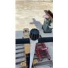 Image 6 : Motorcycle Lift Jack & Seized Large Yellow Floor Jack