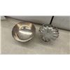 Image 11 : Vintage Silver-Plated Tea and Coffee Service Set with Ornate Tray, Goblets, Bowls and More