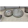 Image 13 : Vintage Silver-Plated Tea and Coffee Service Set with Ornate Tray, Goblets, Bowls and More