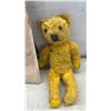 Image 10 : Vintage Collectibles Lot: Scottie Dog Bookends, Teddy Bear, Sheet Music, Recipe Box, and More