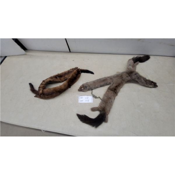 Vintage Mink Fur Stoles/Necklets with Whole Pelts and Decorative Chain, Set of 2