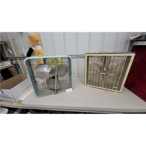 Vintage Lakewood Light Blue Metal 3-Blade Box Fan and Brown/Off-White Louvered Box Fan 2x