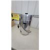 Image 4 : Large-Capacity Stainless Steel Electric Coffee Urn Percolator with Spigot and Level Indicator