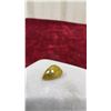 Image 8 : Pear-Shaped Green Yellow Sapphire Gemstone and Pear-Shaped Green Chalcedony Gemstone