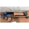 Image 2 : Fire Extinguisher & Hydraulic Floor Jack