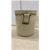 Image 3 : Medalta Potteries Ltd. 5 Gallon Imperial Stoneware Crock with Wire Bail Handles, Circa 1920s-1940s