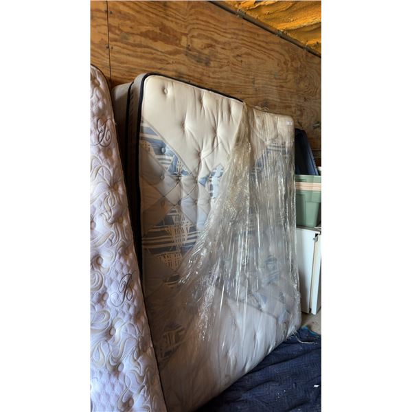 Queen Size Mattress, No Boxspring