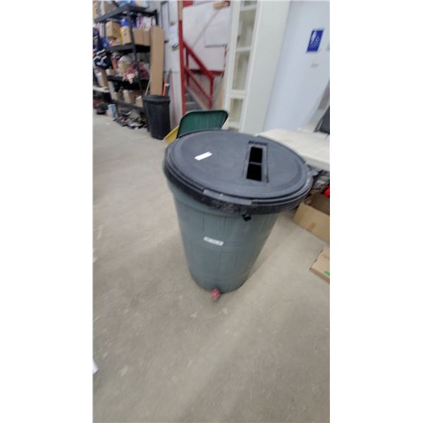 Algreen Dark Green Rain Barrel with Simulated Wood Grain, Black Lid, Spigot and Diverter Kit