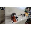 Image 3 : Stihl FS 38 Gas-Powered String Trimmer
