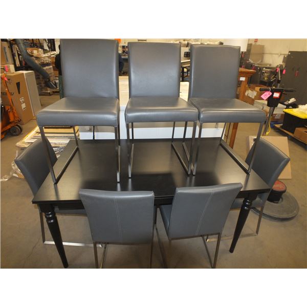 Dinning Room Table & 7 Chairs