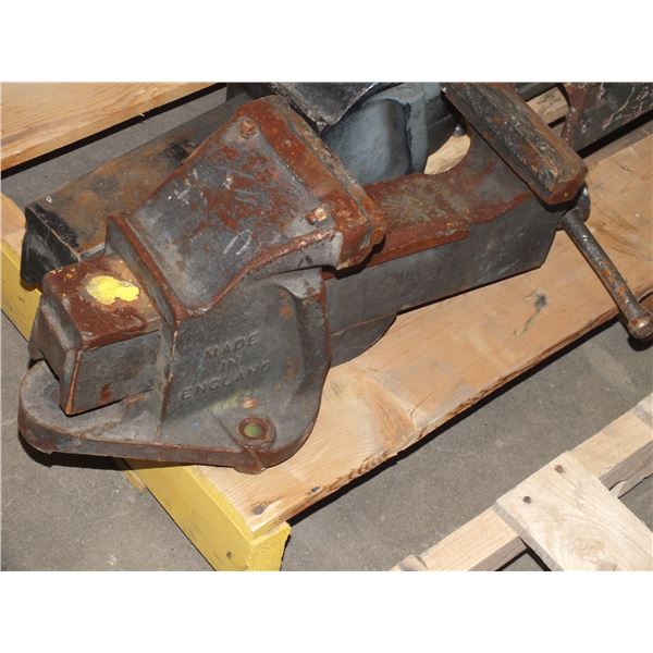 6" Bench Vise