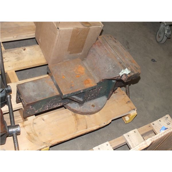 10" Bench Vise