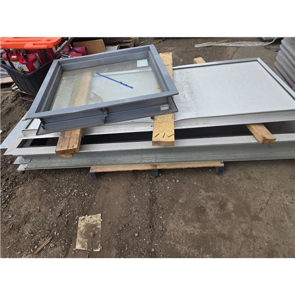 Frames & 1 Window