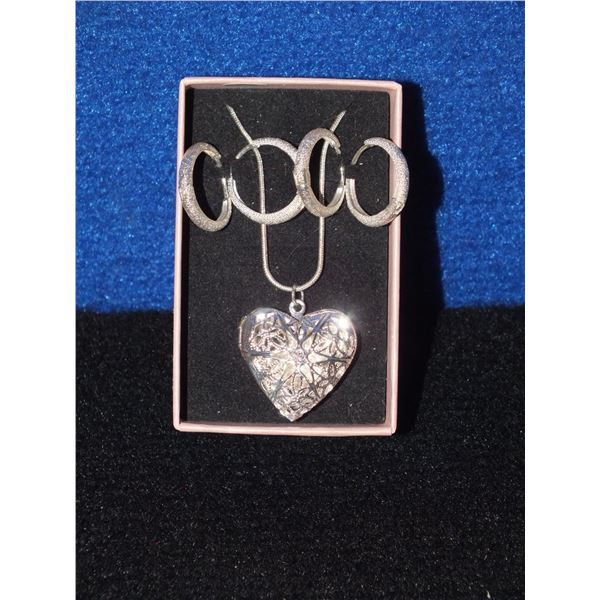 Necklace & Earring Set with Heart Pendant