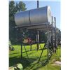 Image 2 : 500-gal single fuel tank, 300-gal single tank & oval tank c/w stand, Buyer responsible to load