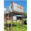 Image 3 : 500-gal single fuel tank, 300-gal single tank & oval tank c/w stand, Buyer responsible to load