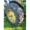 Image 15 : JD 4010 diesel. Rebuilt engine at 3000 hrs. New batteries. Showing 3600 hrs. Post pounder attachment