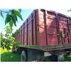 Image 4 : 1974 GMC C6000 grain truck. V8 5&2 spd, 18 ft. wood box, new clutch & starter ($2200) in summer 2025