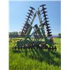 Image 3 : JD 230, approx. 24 ft. disc, blades approx. 21 inch, SN. 022043. NOTE: There is a JD Disc #15 at the